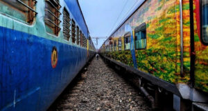 क्या हाईस्पीड ट्रेनों से स्लीपर कोच गायब होने वाले हैं? जानें क्या है रेलवे की नई तैयारी